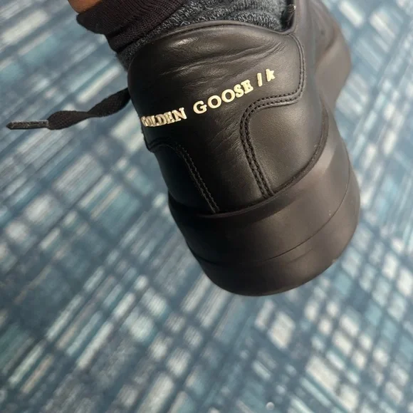 Golden Goose Black Leather Sneakers with Star - Picture 3 of 12